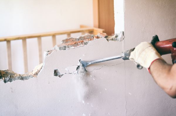 Concrete Wall Removal in Lafayette