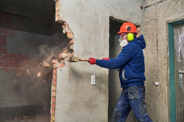 Concrete Wall Demolition in Lafayette
