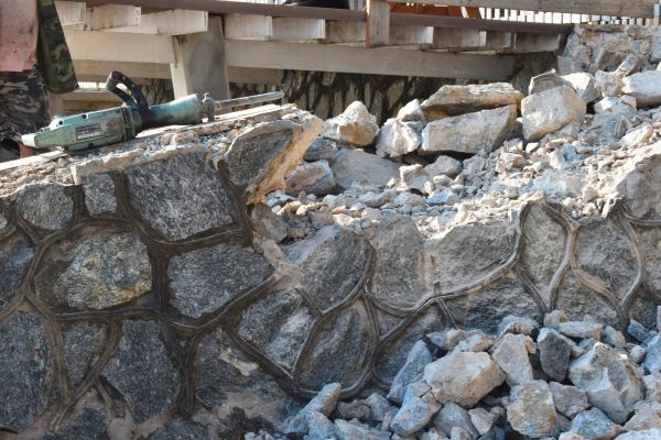 Retaining Wall Demolition in Lafayette